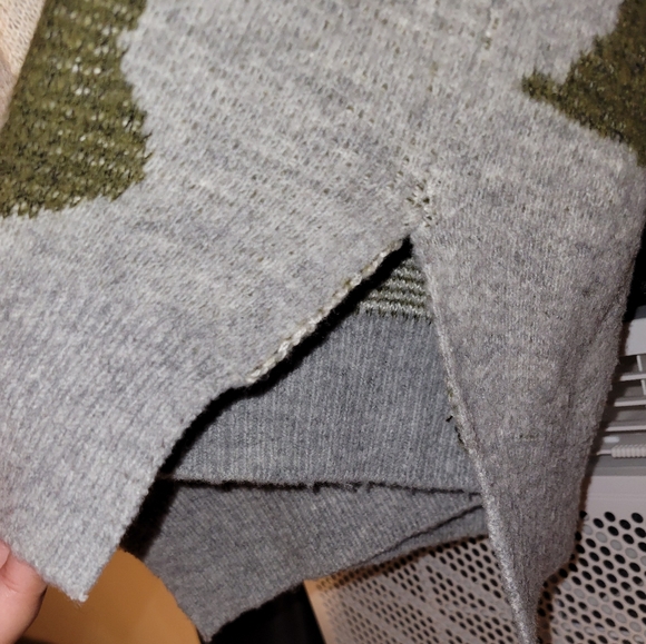 Farrow oversized camo sweater - Picture 6 of 7